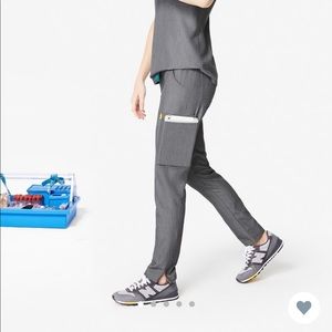 Figs Graphite Yola- Skninny Scrub Pants